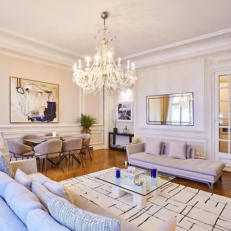 Chic Haussmann Appartamento *
