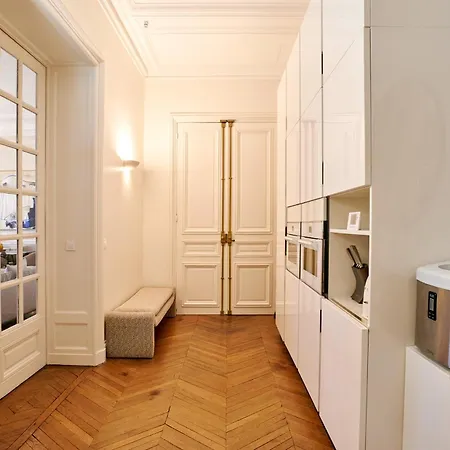 Chic Haussmann Appartamento