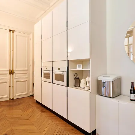 Chic Haussmann Appartamento *