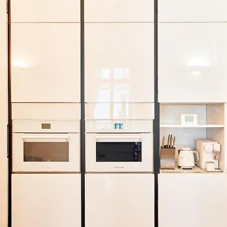 Chic Haussmann Appartamento
